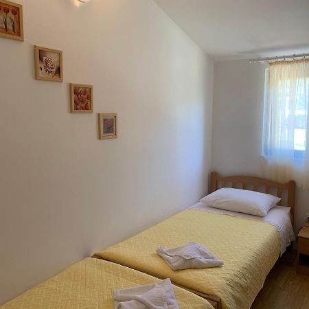 Apartments Ema Sali Zewnętrze zdjęcie