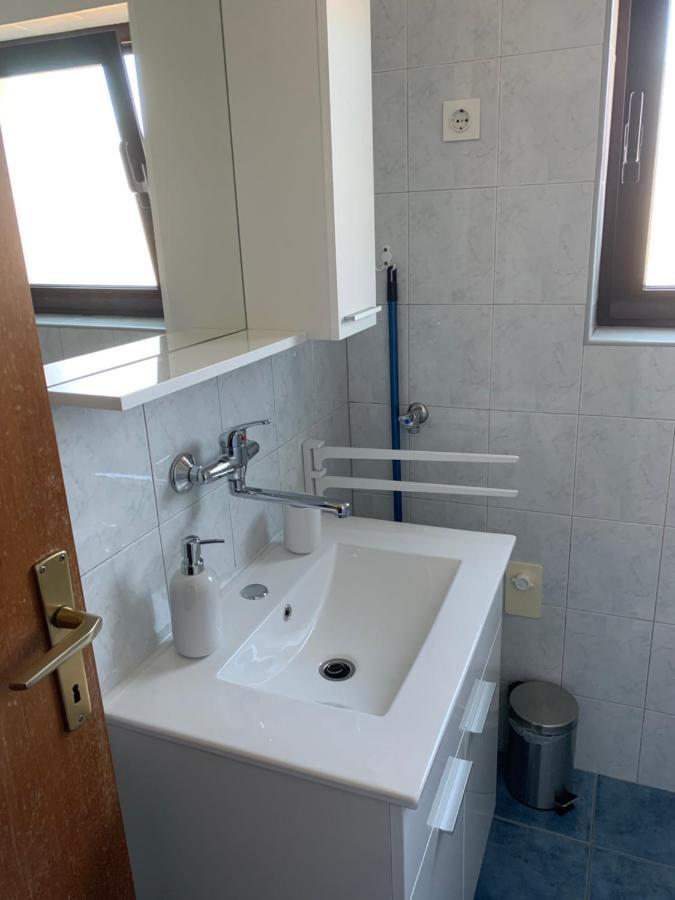 Apartments Ema Sali Zewnętrze zdjęcie