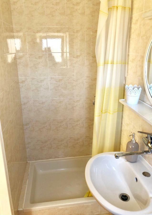 Apartments Ema Sali Zewnętrze zdjęcie