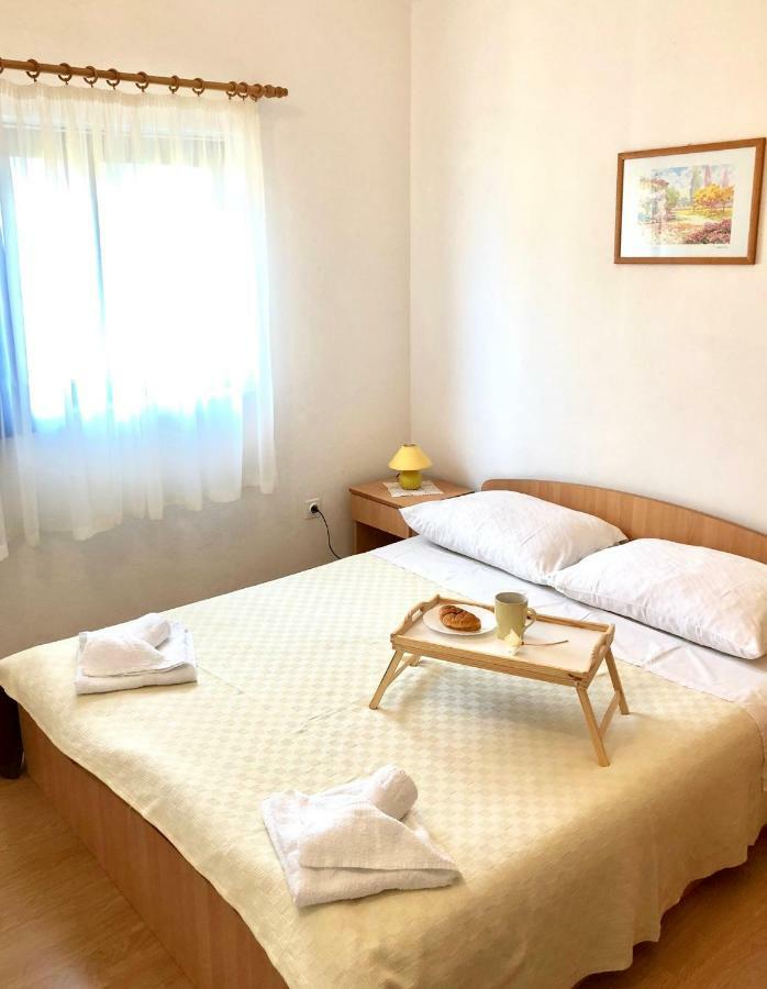 Apartments Ema Sali Zewnętrze zdjęcie