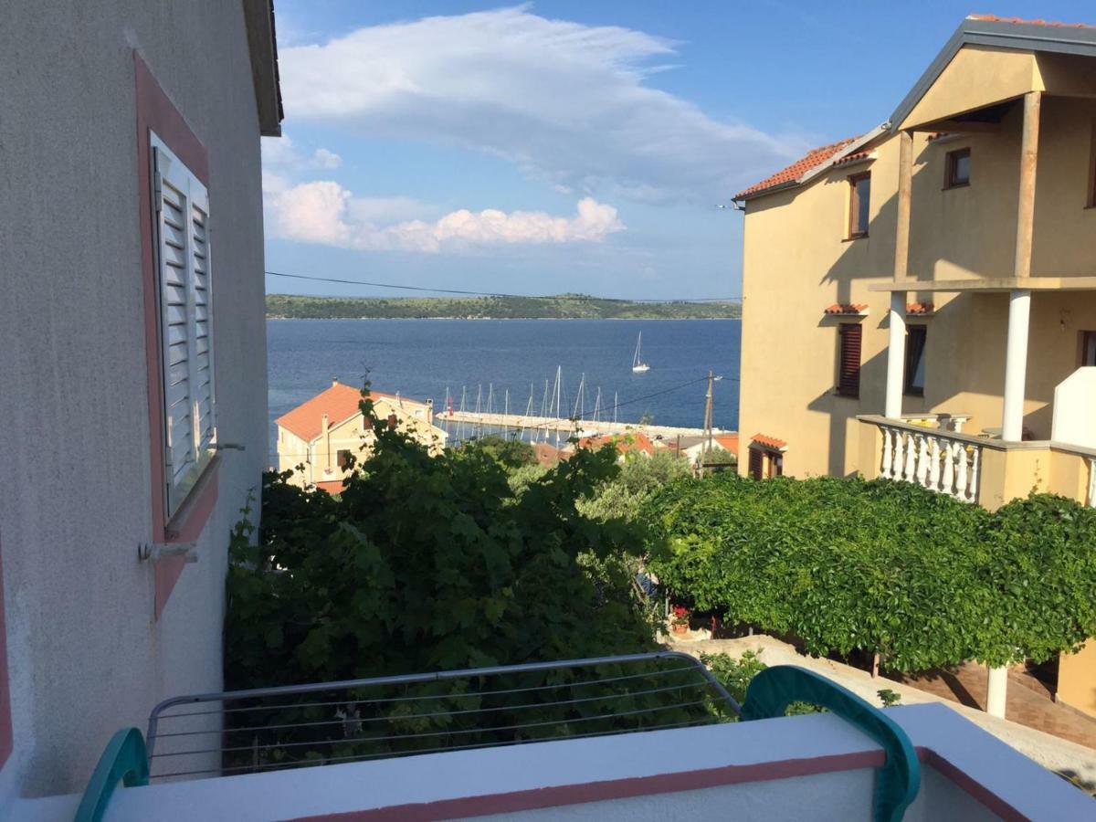 Apartments Ema Sali Zewnętrze zdjęcie